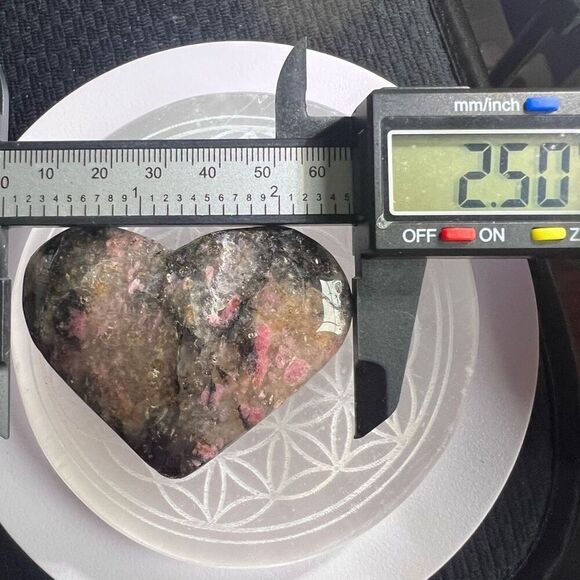 Icy Rhodonite Crystal Heart Carving - Picture 8 of 12